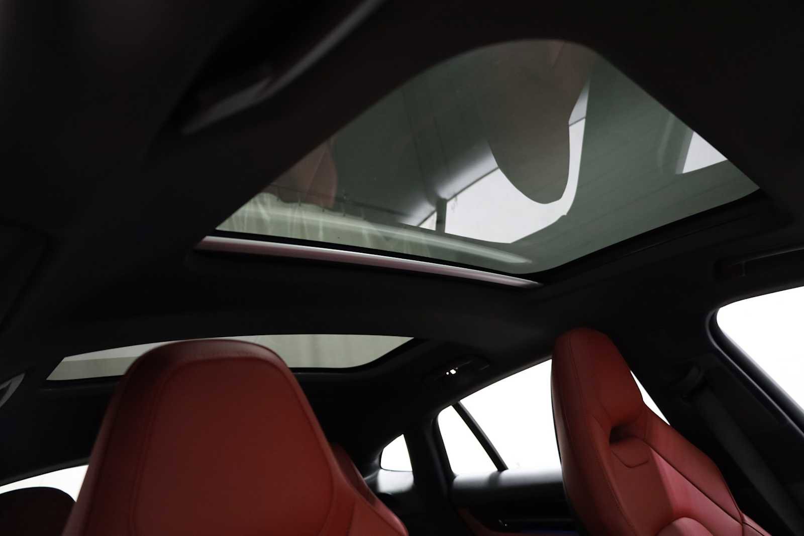 New 2025 Porsche Panamera 4 image 20