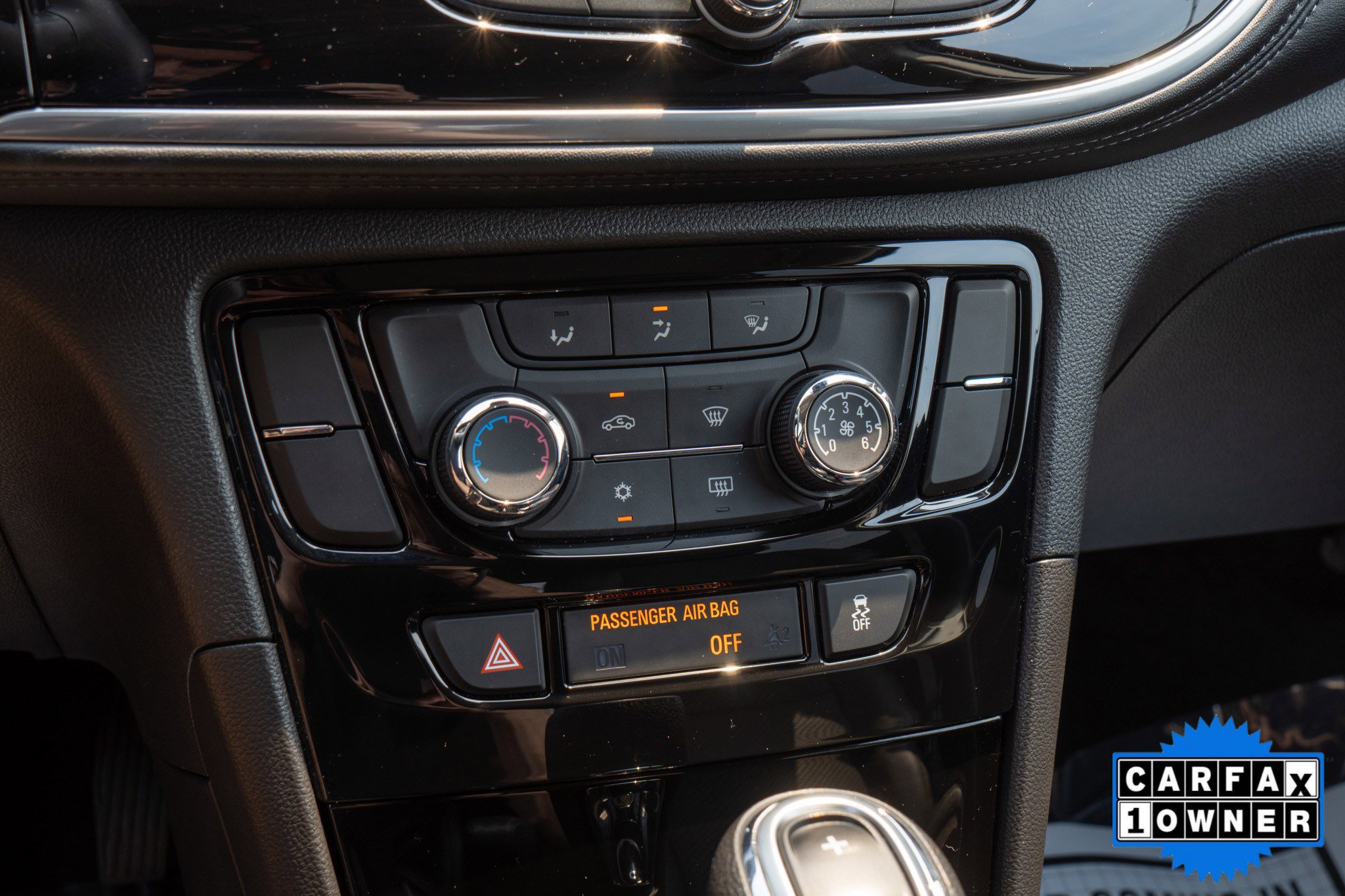 Used 2022 Buick Encore Preferred w/ Safety Package image 14
