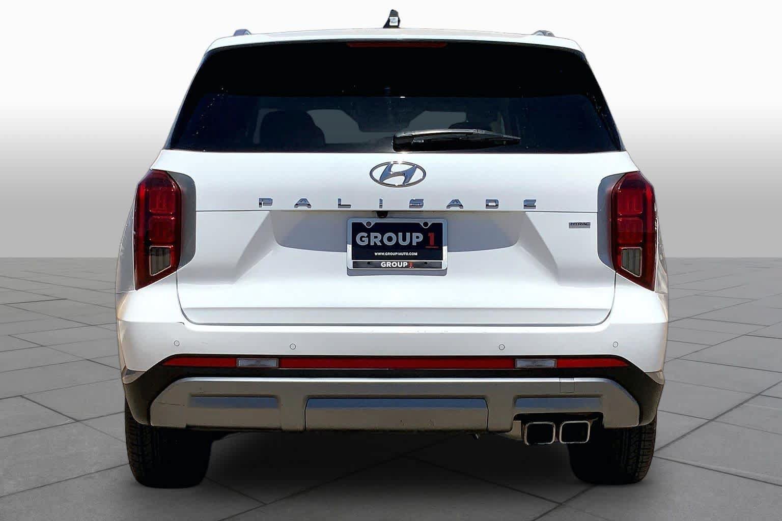 Used 2025 Hyundai Palisade SEL AWD/4WD image 4