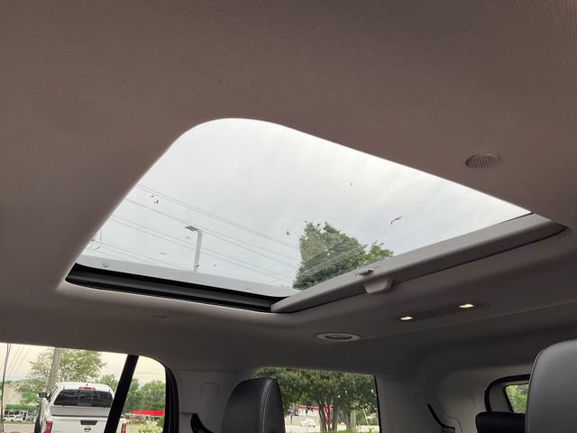 Used 2019 GMC Acadia SLT AWD/4WD image 19