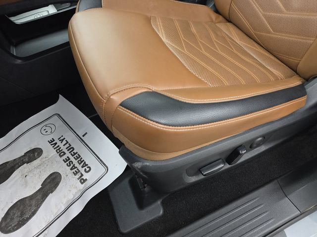 Used 2024 Nissan Pathfinder Platinum w/ Cargo Package FWD image 28