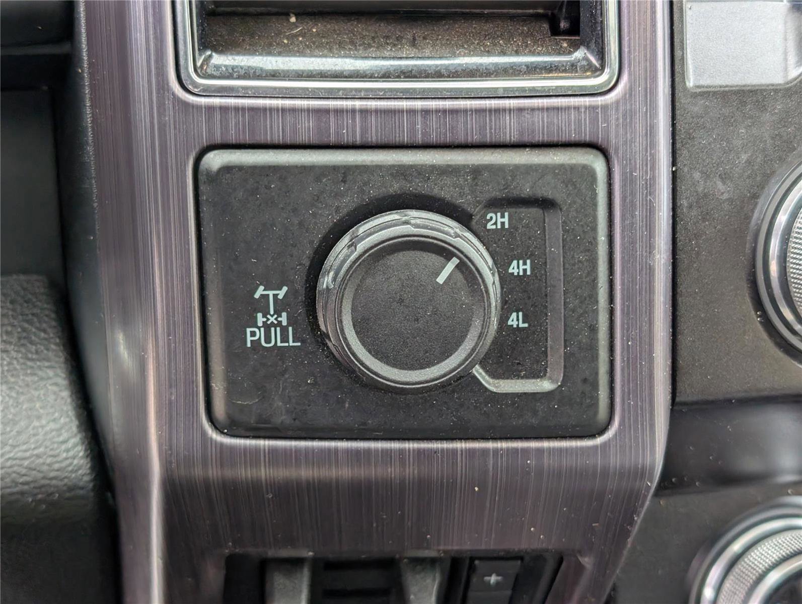 Used 2021 Ford F250 Limited image 30