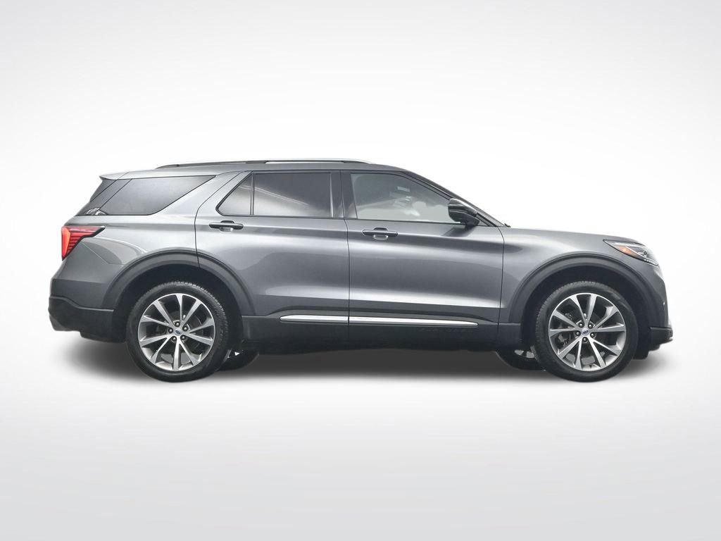 Used 2025 Ford Explorer Platinum w/ Ultimate Package image 36