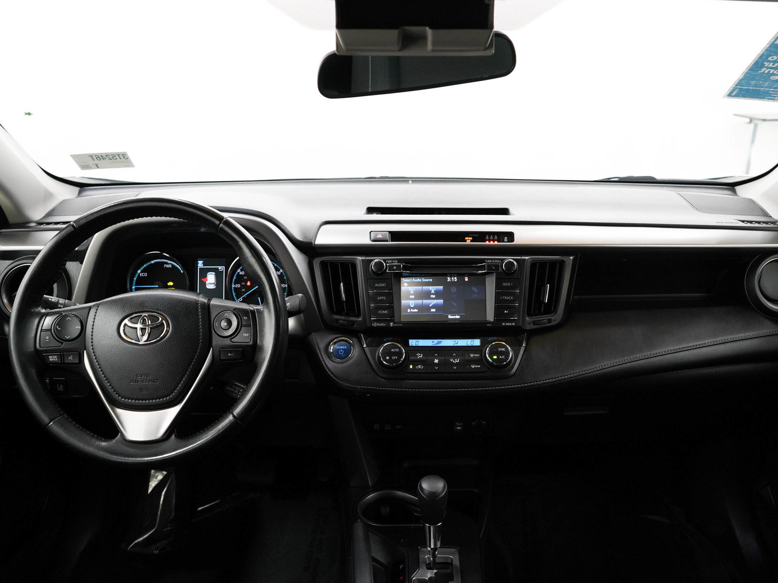 Used 2017 Toyota RAV4 XLE w/ Carpet Mat Package AWD/4WD image 22