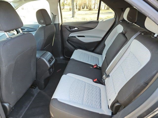 Used 2023 Chevrolet Equinox LT w/ Driver Convenience Package AWD/4WD image 18