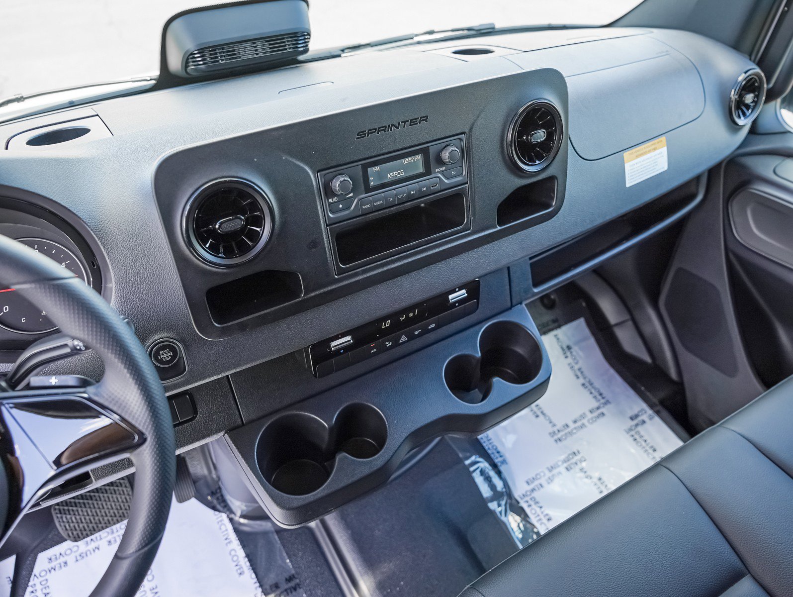 Used 2026 Mercedes-Benz Sprinter 2500 image 17