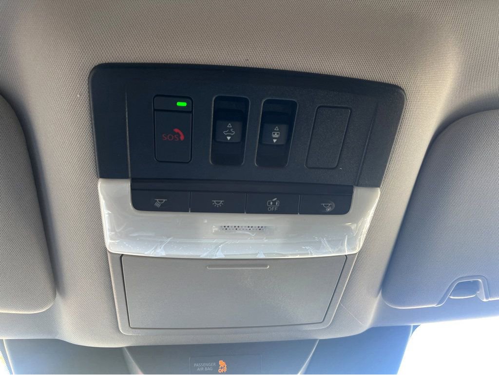 New 2025 Nissan Pathfinder SL w/ Lighting Package (N92) image 18