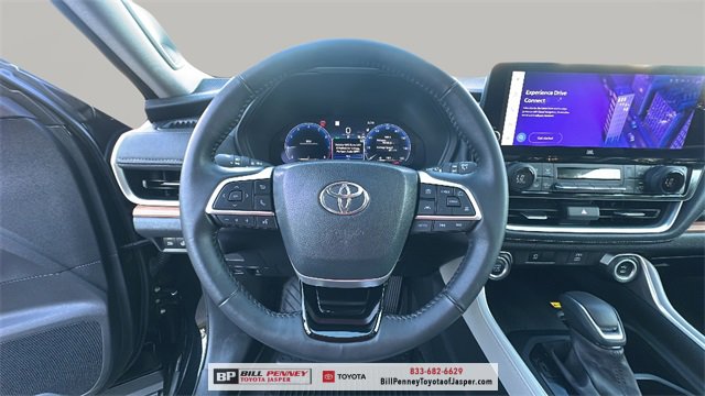 Used 2024 Toyota Grand Highlander Limited image 17