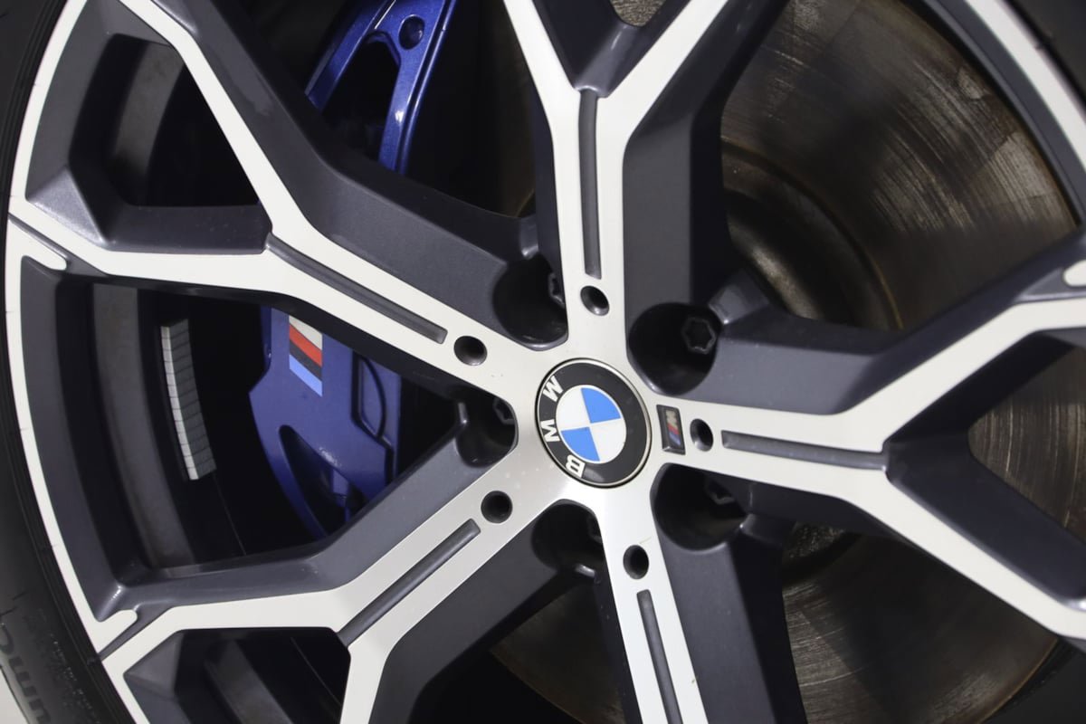 Used 2026 BMW X6 M60i AWD/4WD image 16
