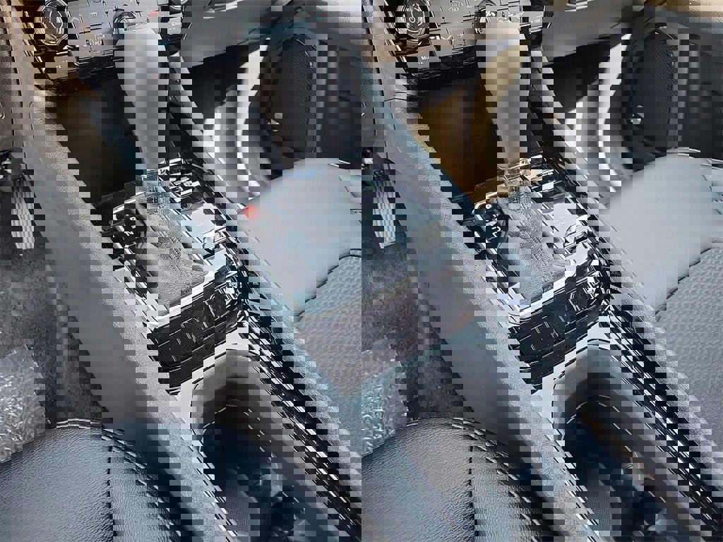 New 2026 Jeep Compass Latitude w/ Sun and Sound Group image 12