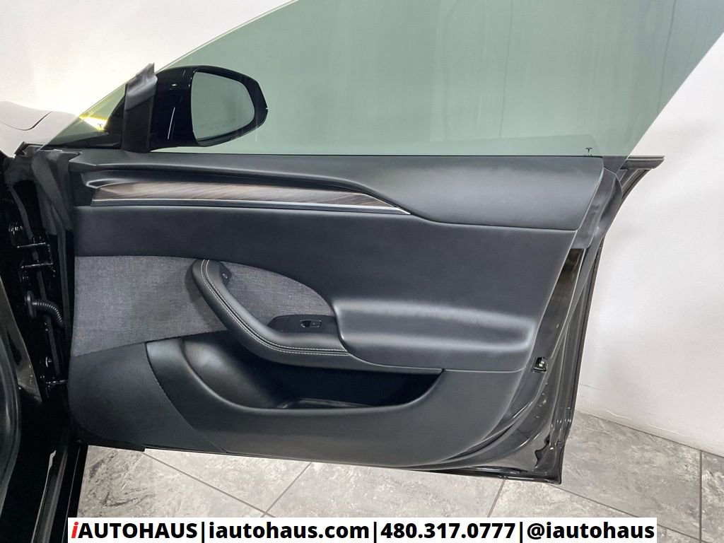 Used 2023 Tesla Model S image 44