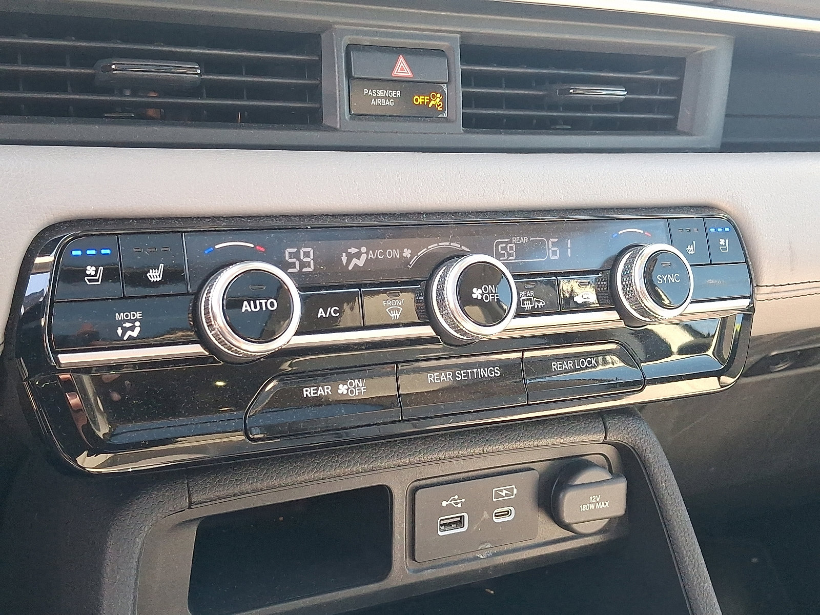 Used 2023 Honda Pilot Elite image 19