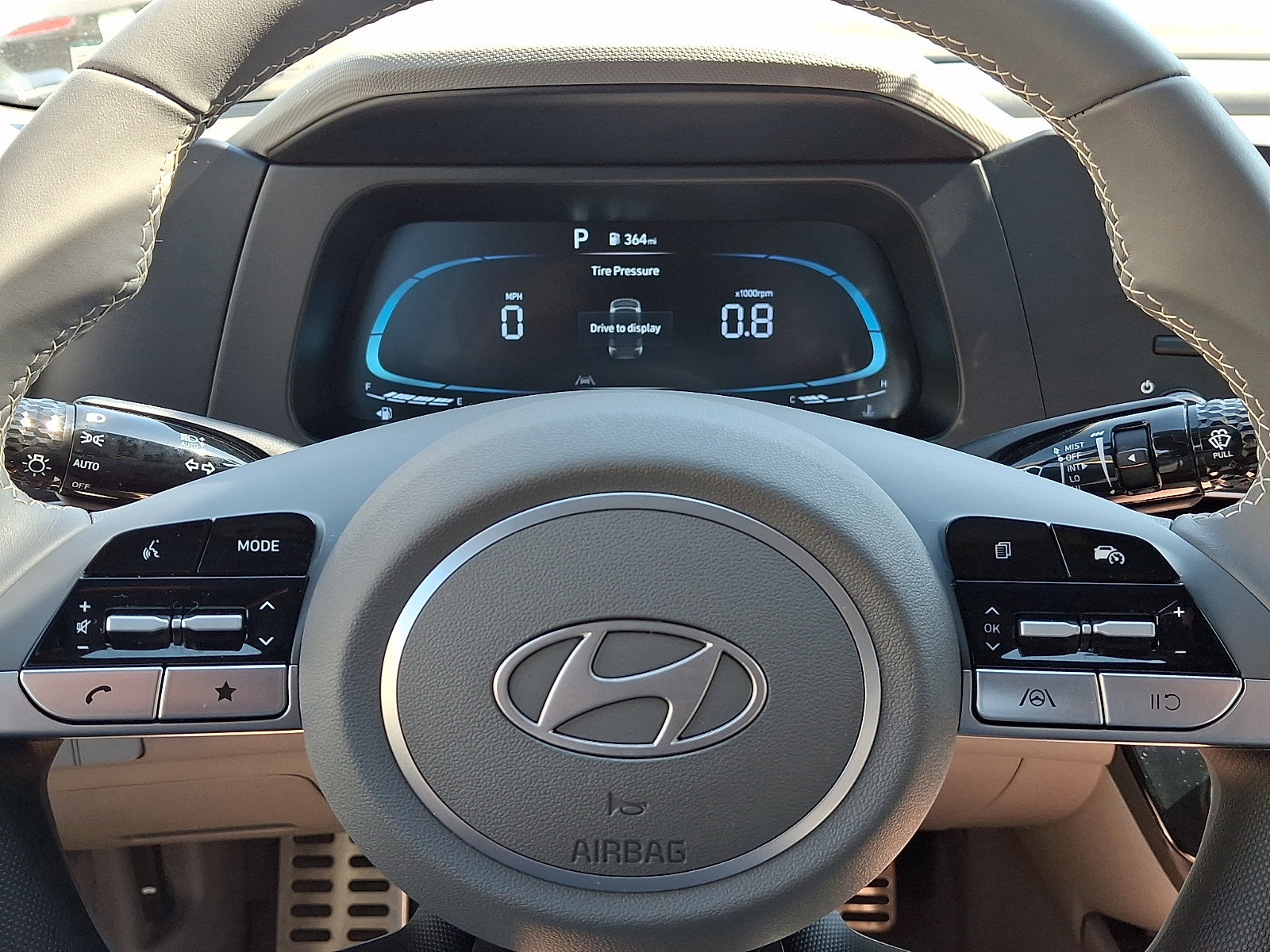 Certified 2025 Hyundai Elantra Sport FWD image 18