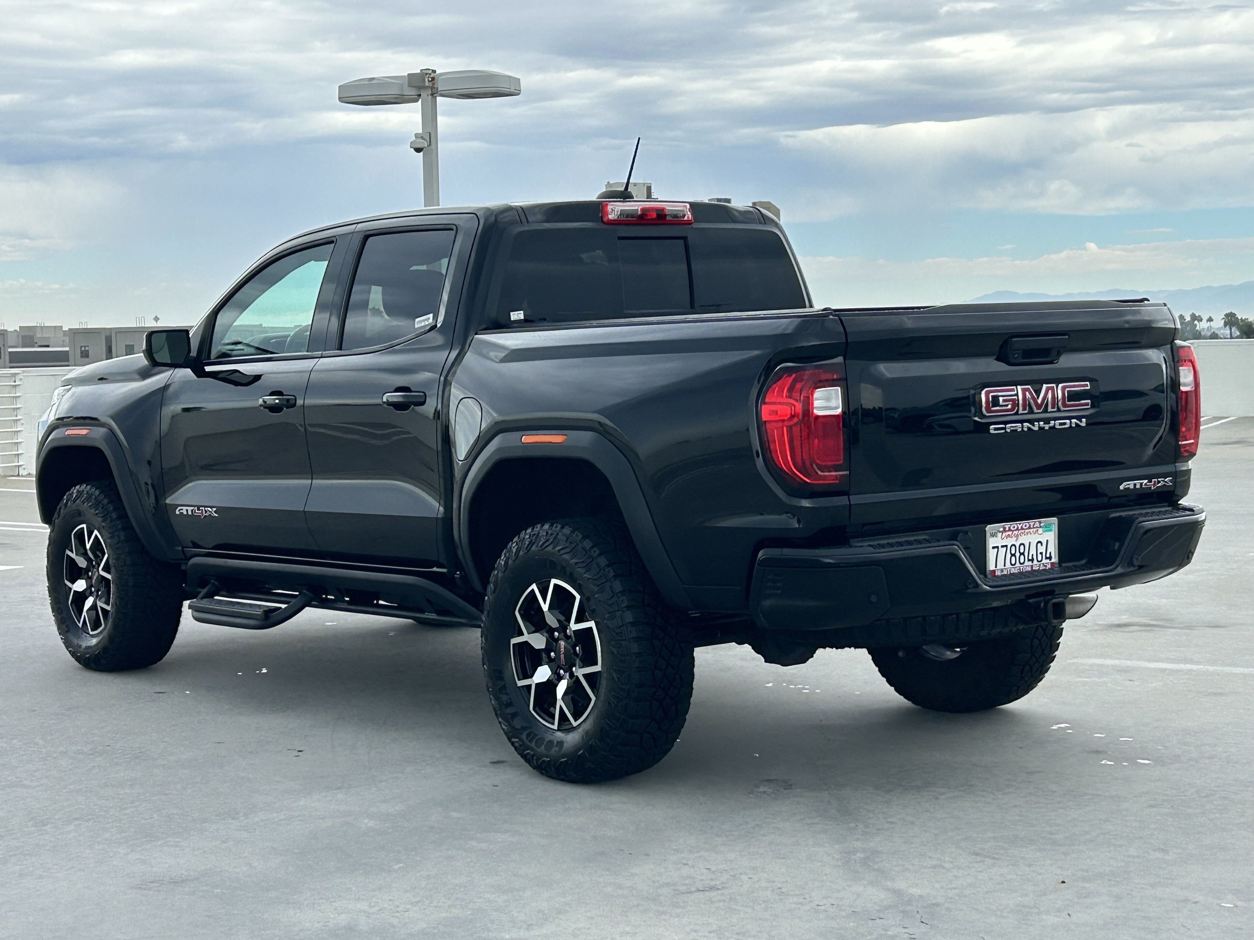 Used 2023 GMC Canyon AT4X AWD/4WD image 5