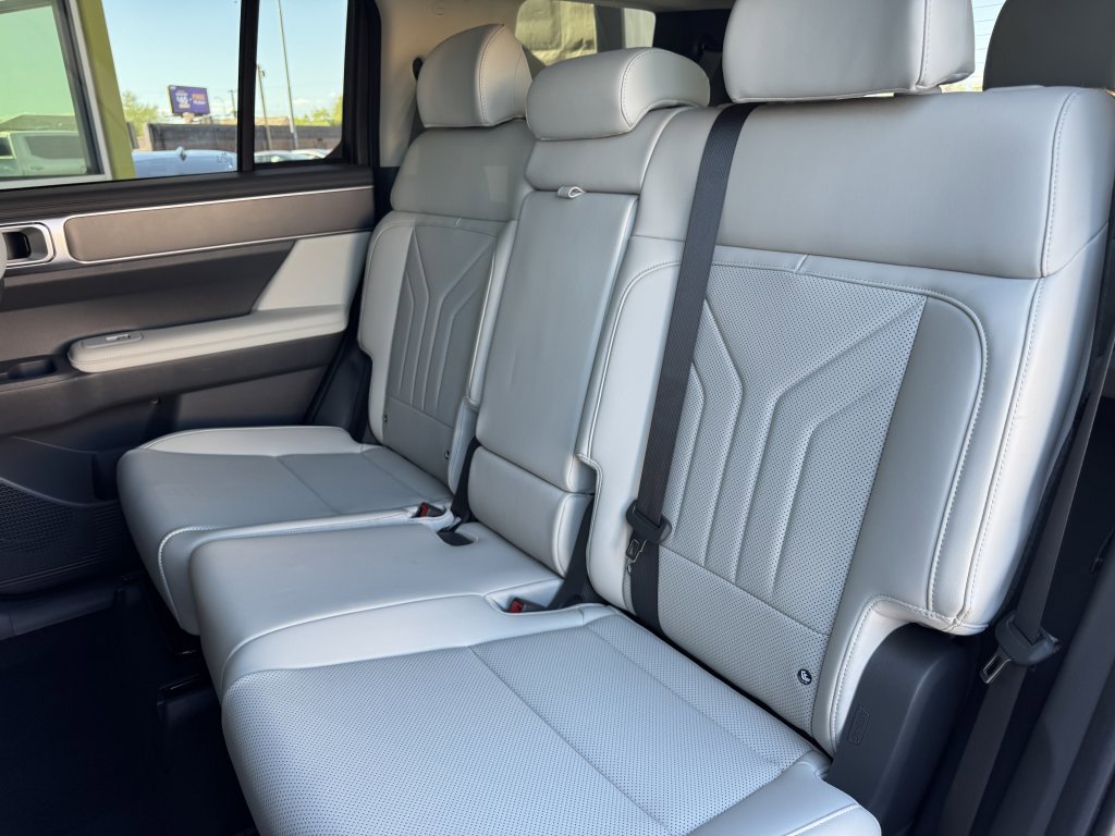 Used 2024 Hyundai Santa Fe SEL image 36