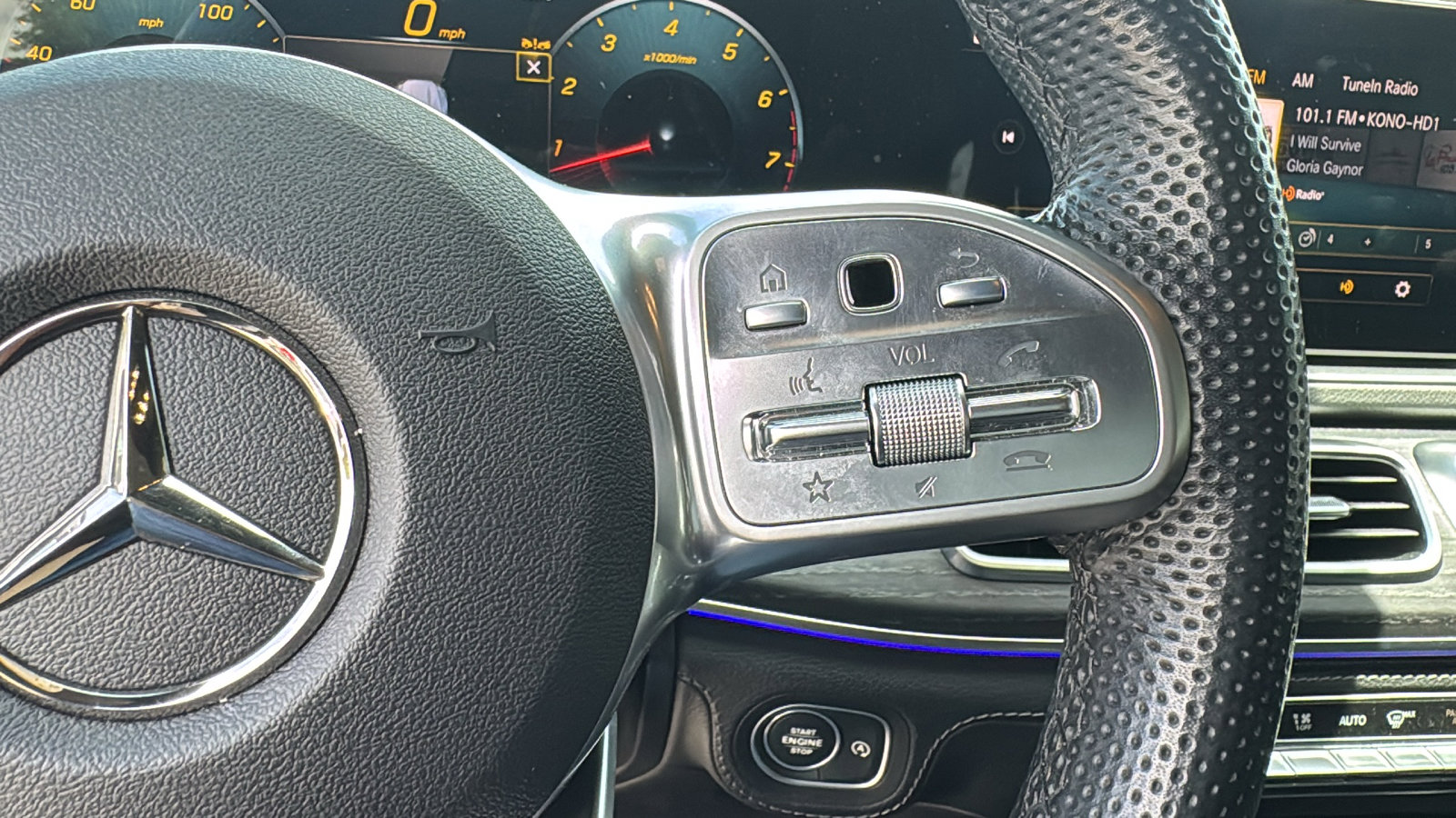 Used 2022 Mercedes-Benz GLE 450 4MATIC image 24