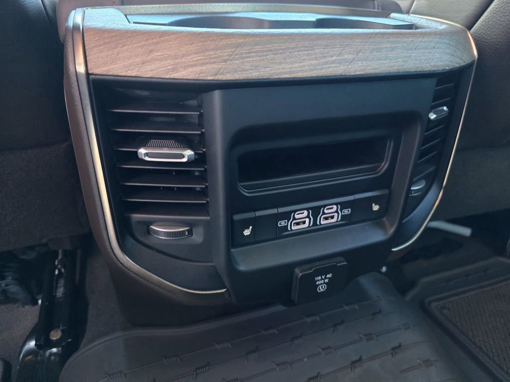 Used 2025 RAM 3500 Longhorn image 28