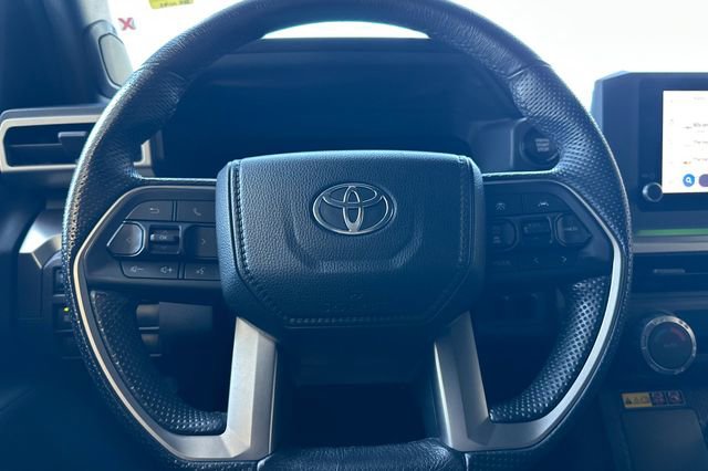 Certified 2024 Toyota Tacoma SR5 w/ SR5 Upgrade Package AWD/4WD image 27