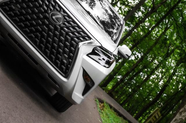 Used 2020 Lexus GX 460 AWD/4WD image 4