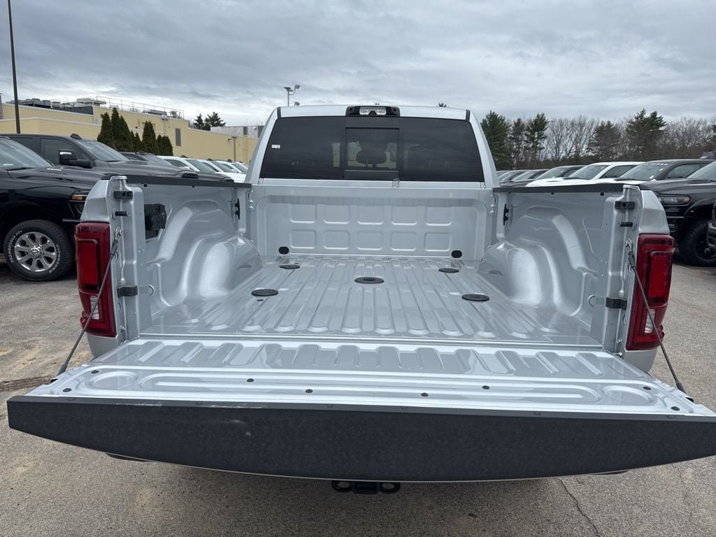 New 2026 RAM 2500 Laramie AWD/4WD image 28