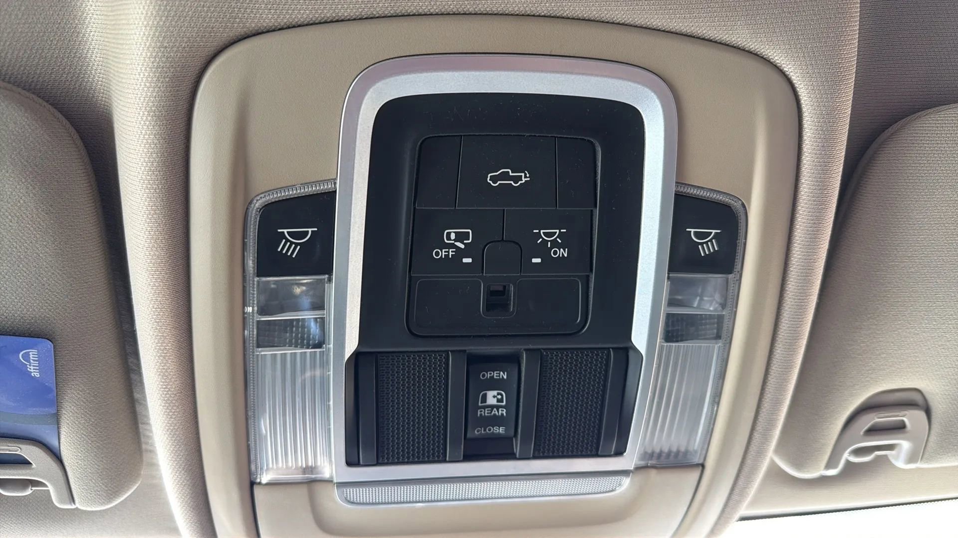 Used 2019 RAM 2500 Laramie image 30