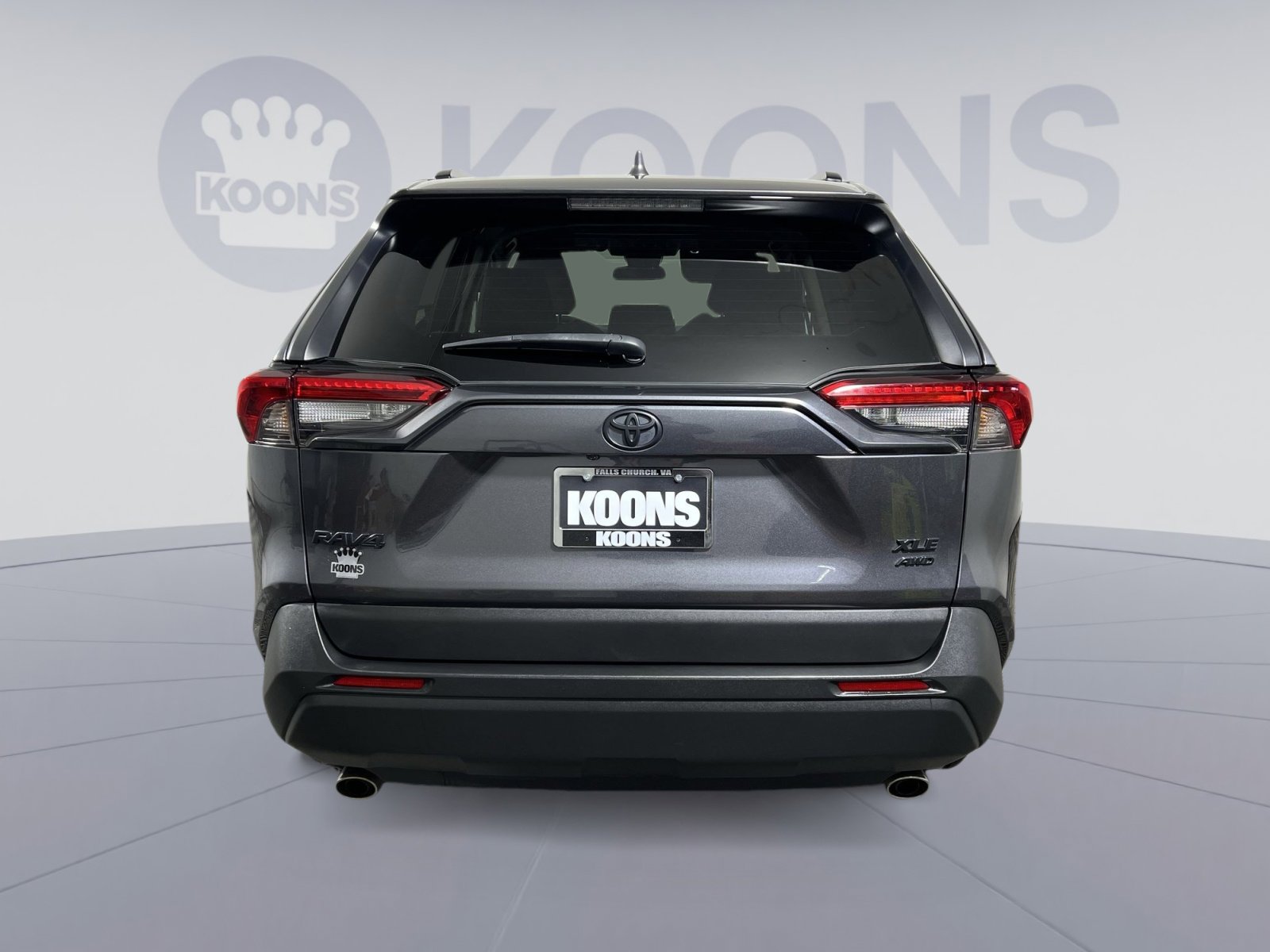 Used 2022 Toyota RAV4 XLE image 5