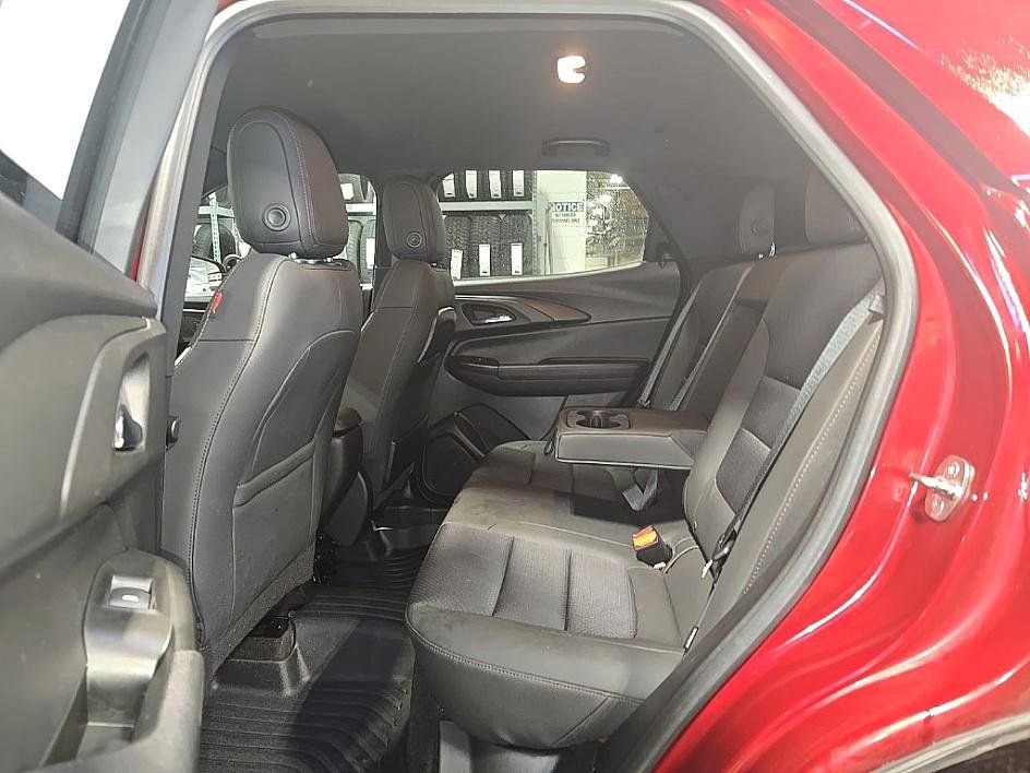 Used 2022 Chevrolet TrailBlazer RS w/ Technology Package image 27