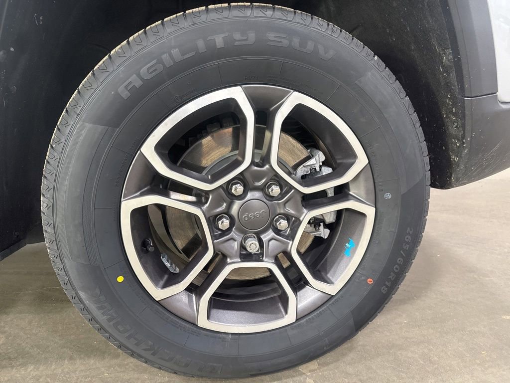 Used 2022 Jeep Grand Cherokee Trailhawk image 45