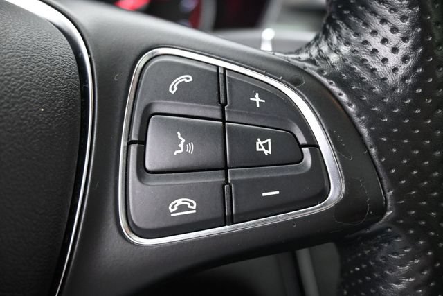 Used 2017 Mercedes-Benz C 300 4MATIC Sedan image 17