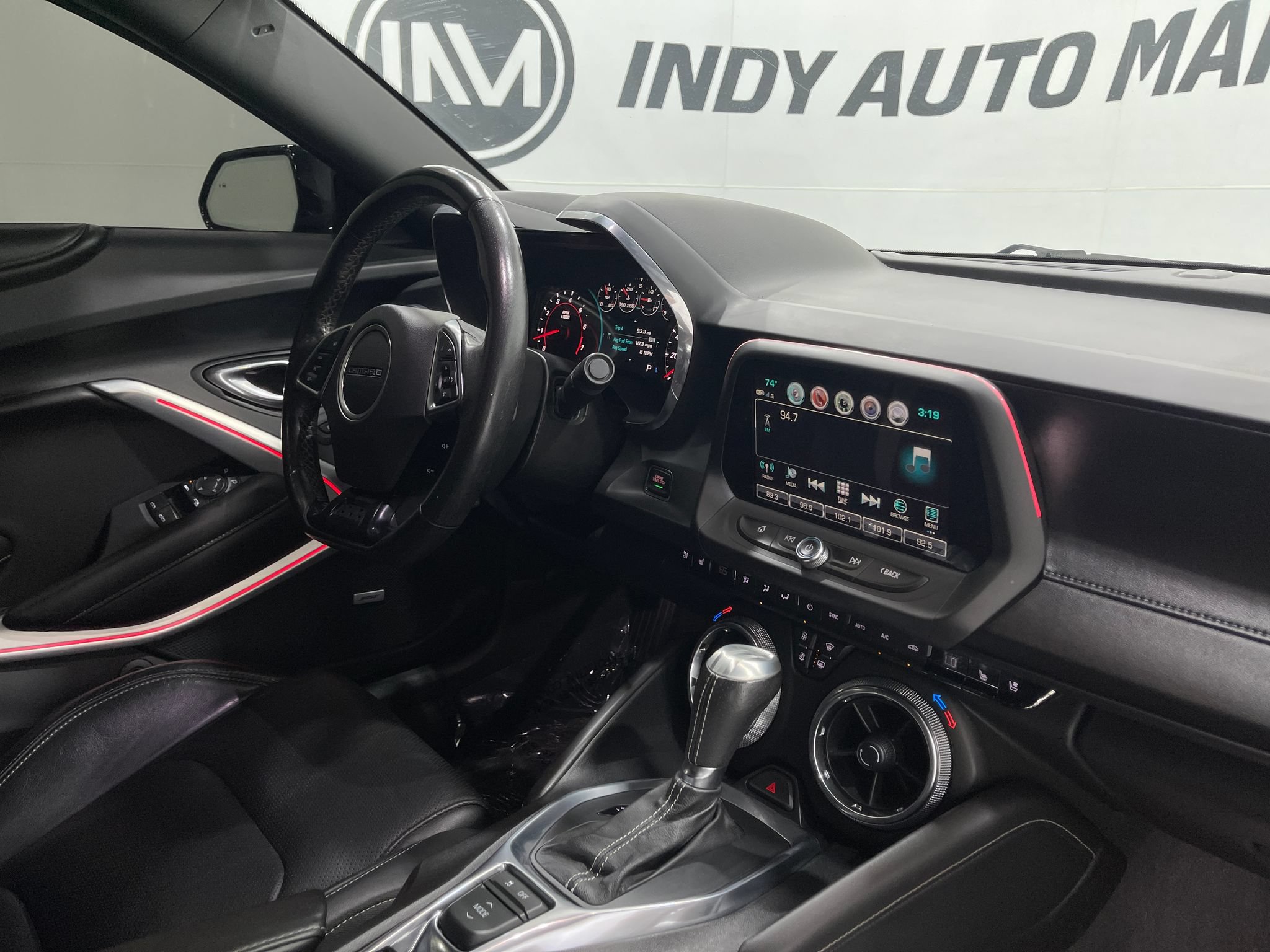 Used 2018 Chevrolet Camaro SS RWD image 20