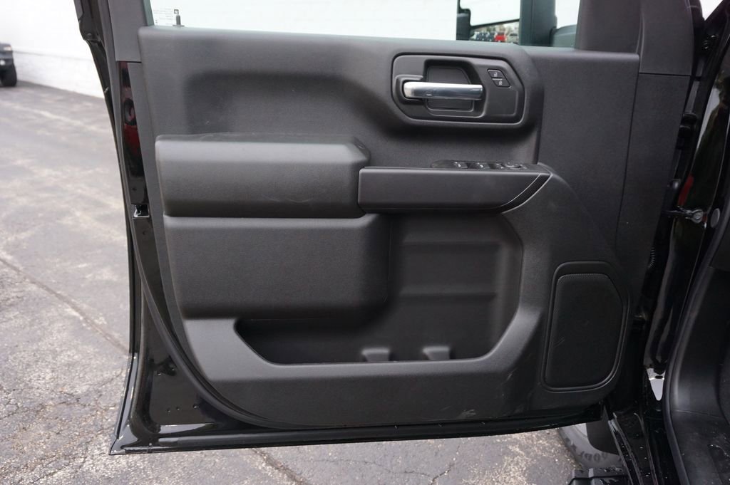 New 2026 Chevrolet Silverado 2500 Custom w/ Custom Value Package image 21