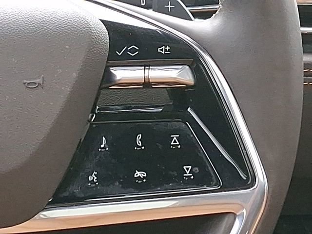 Used 2025 Cadillac Escalade Premium Luxury w/ Touring Package RWD image 13