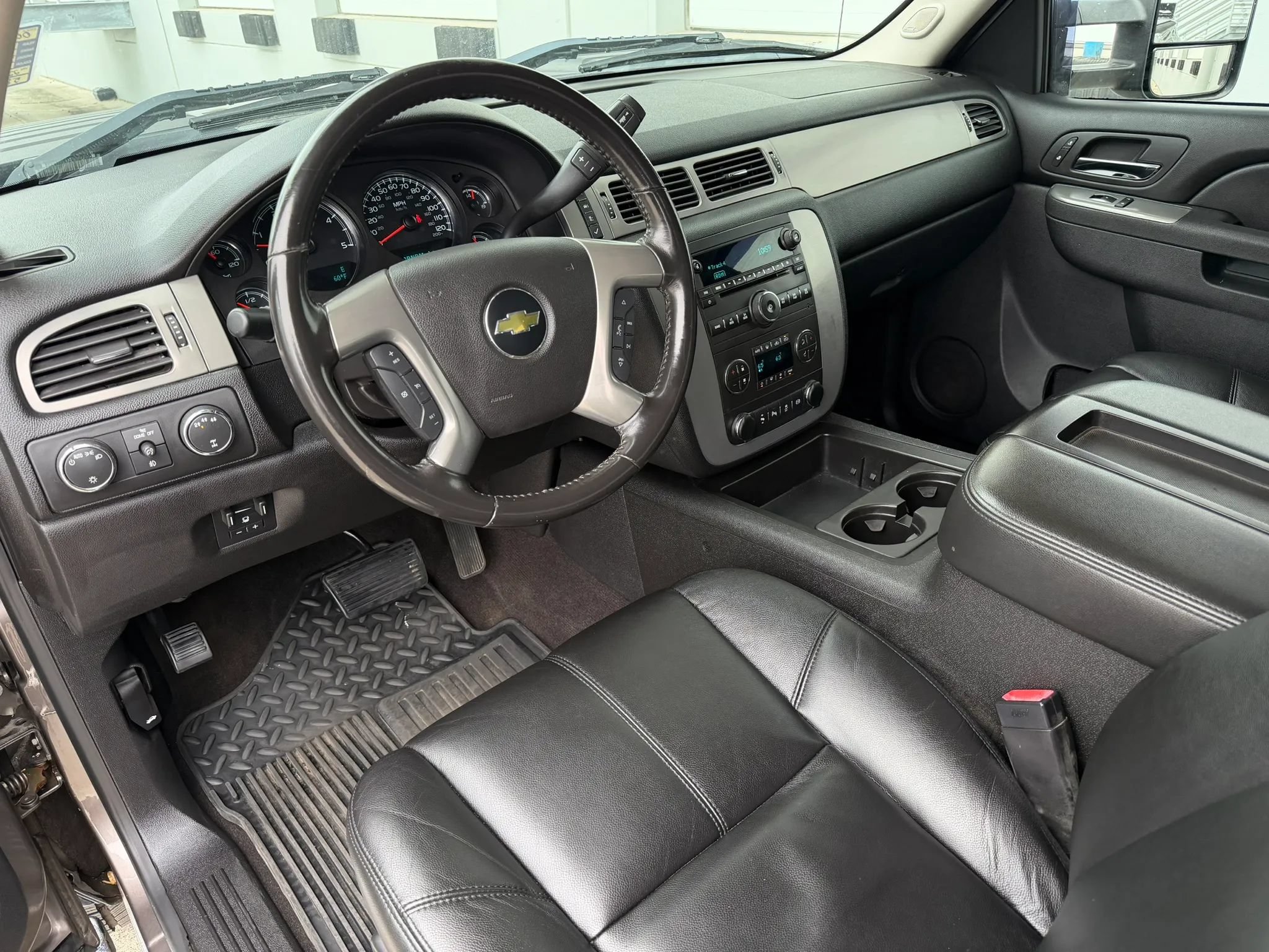 Used 2013 Chevrolet Silverado 3500 LTZ w/ LTZ Plus Package AWD/4WD image 10