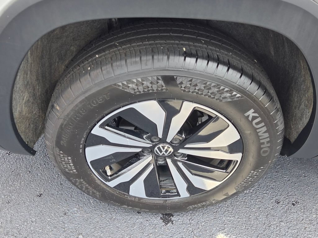 Used 2026 Volkswagen Atlas SE FWD image 20
