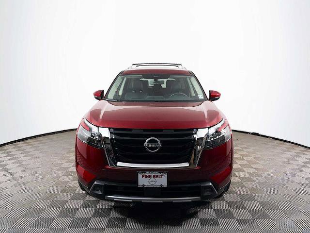 Certified 2025 Nissan Pathfinder SL AWD/4WD image 2