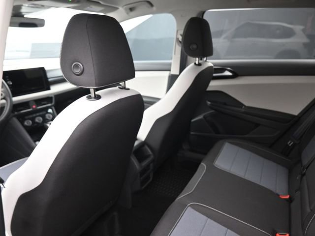 New 2026 Volkswagen Taos S video 2