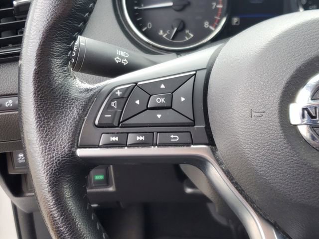 Used 2020 Nissan Rogue SV w/ Premium Package FWD image 22