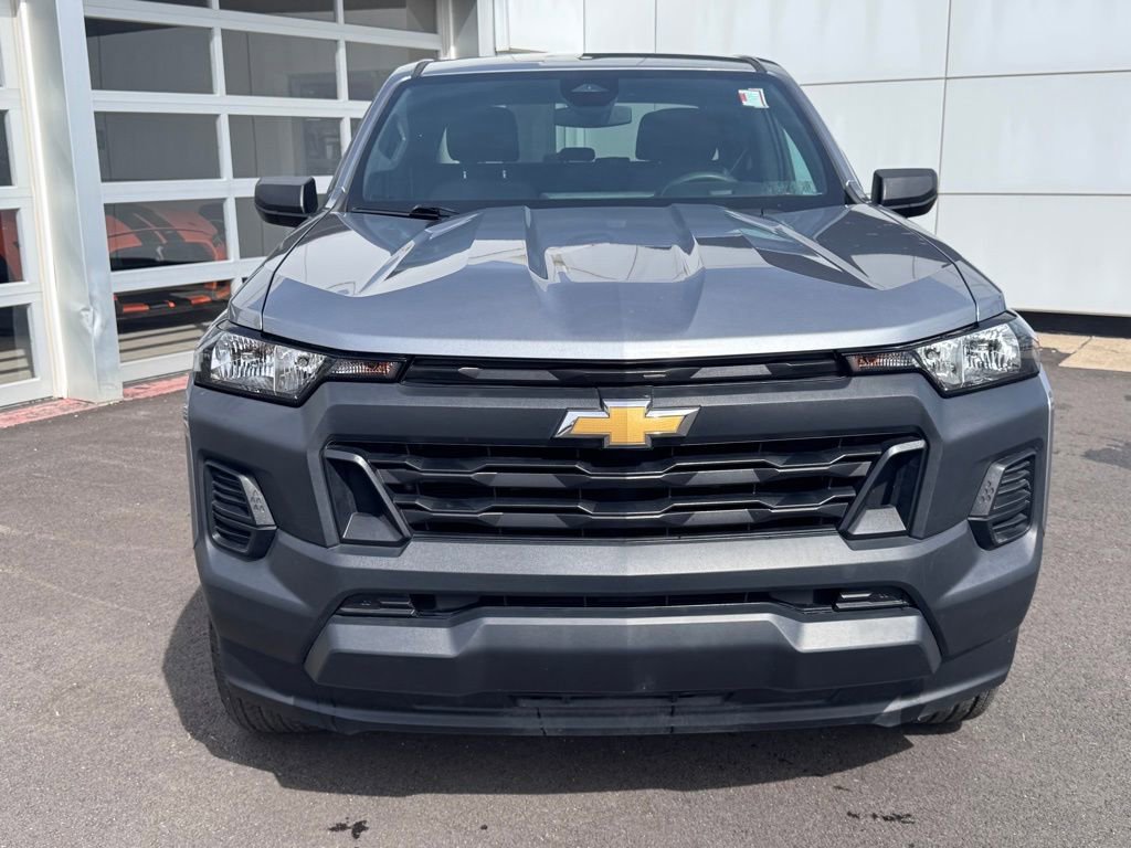 Used 2023 Chevrolet Colorado W/T RWD image 6
