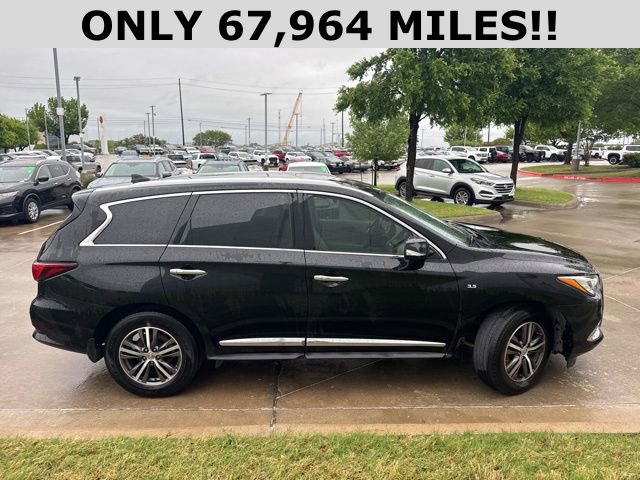 Used 2019 INFINITI QX60 Luxe w/ Essential Package image 2