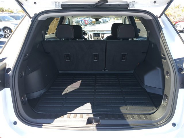 Used 2023 Chevrolet Equinox LS w/ LS Convenience Package image 12