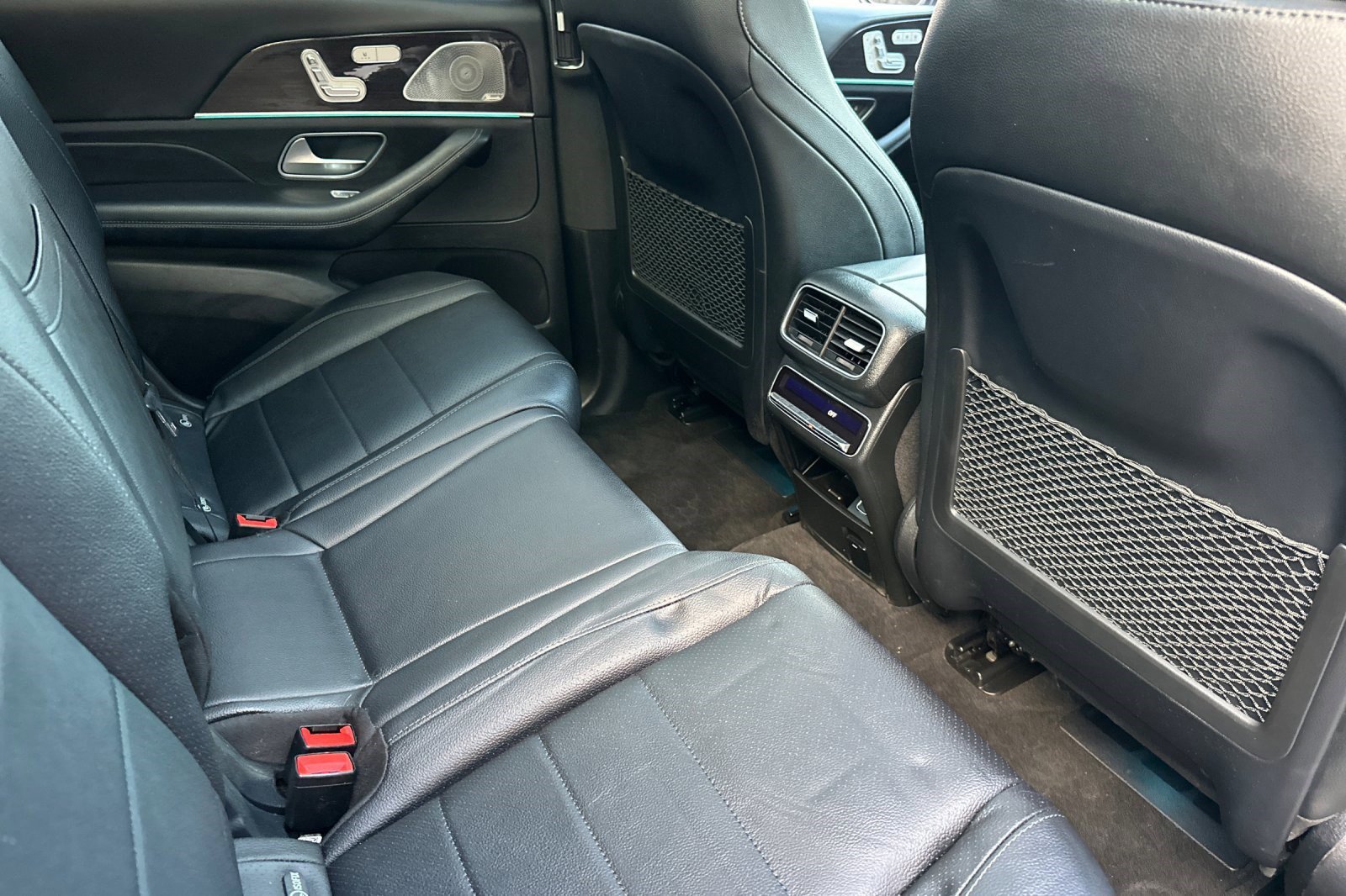 Used 2022 Mercedes-Benz GLS 450 4MATIC image 32