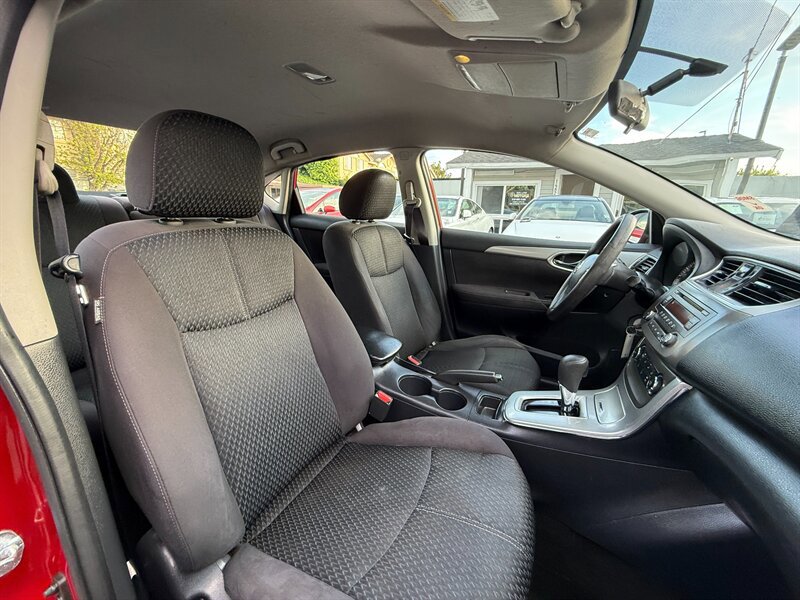 Used 2013 Nissan Sentra SR FWD image 12