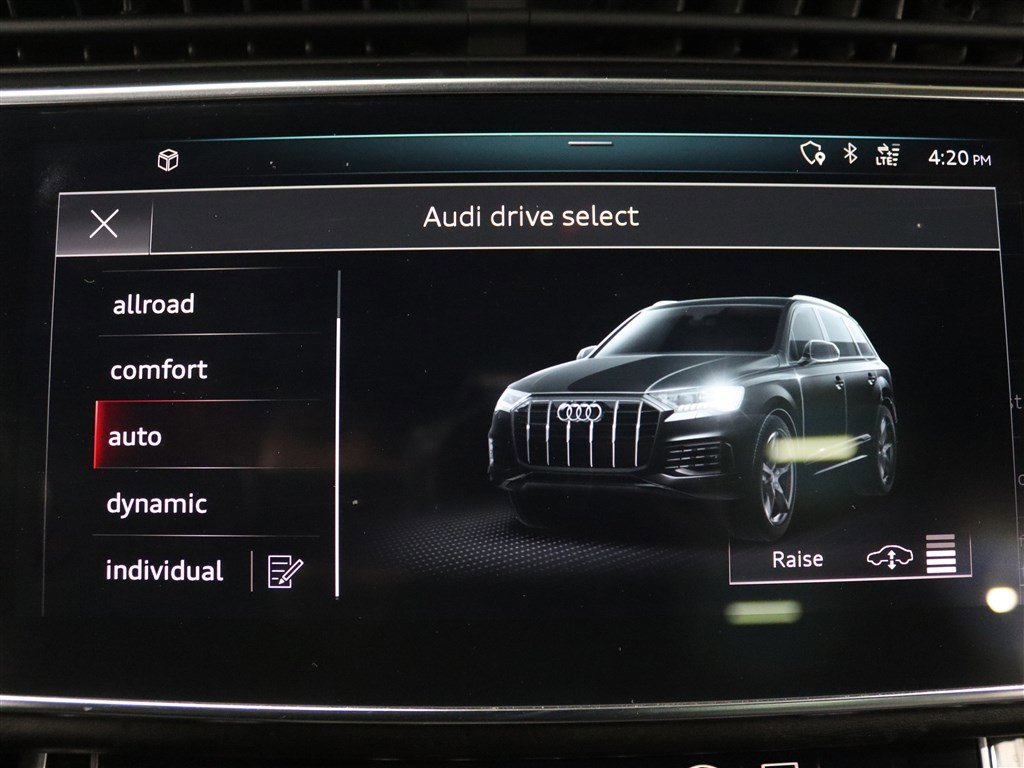 Used 2020 Audi Q7 3.0T Prestige w/ Prestige Package image 28