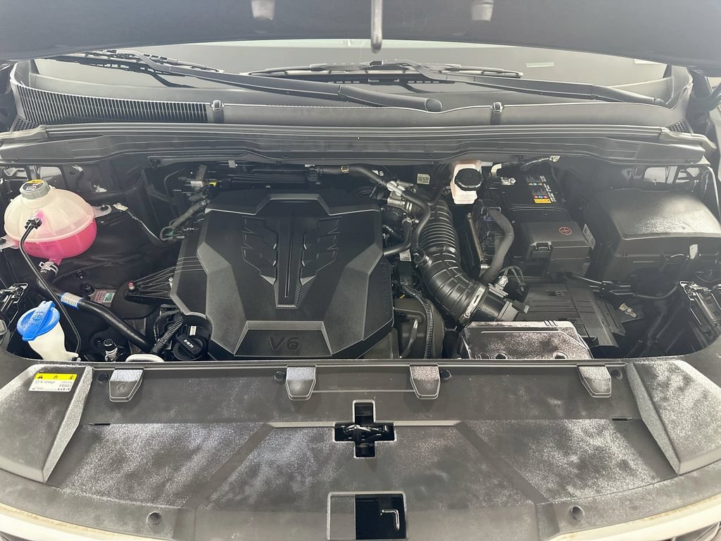 Certified 2024 Kia Carnival LX FWD image 30