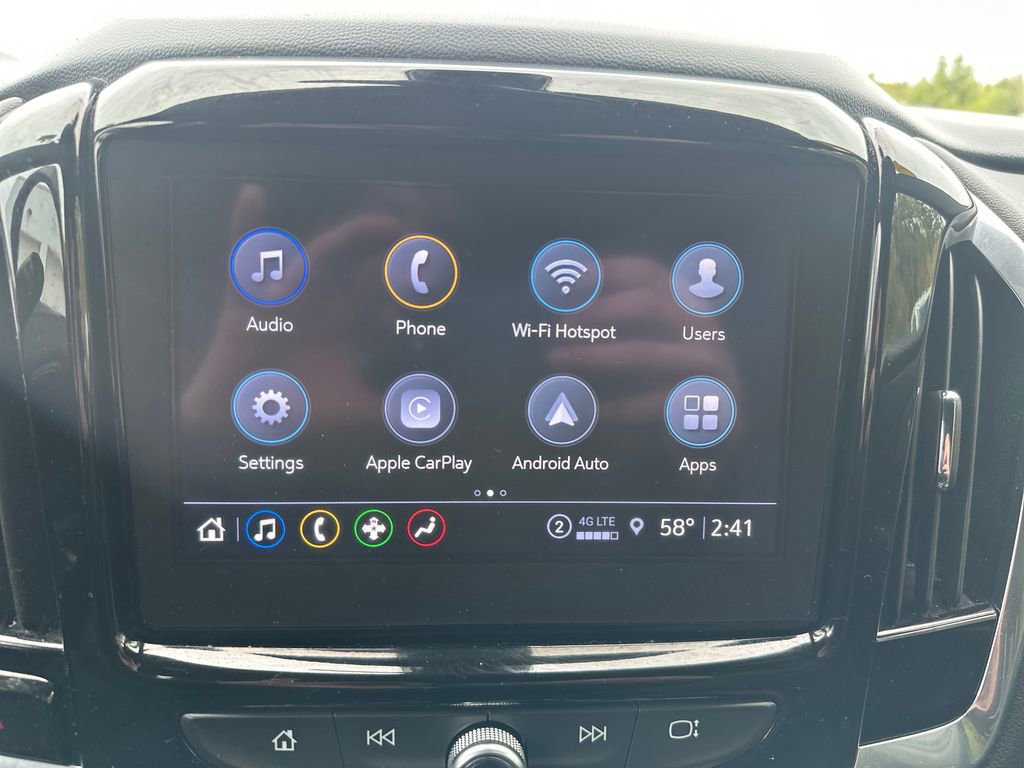 Used 2023 Chevrolet Traverse LT AWD/4WD image 19