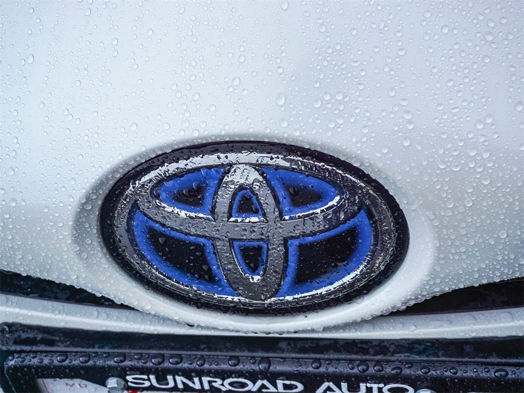 Used 2016 Toyota Prius Three image 7