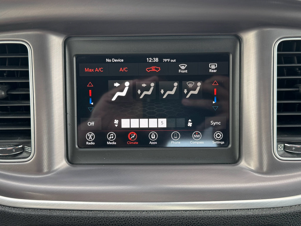 Used 2022 Dodge Charger SXT image 16