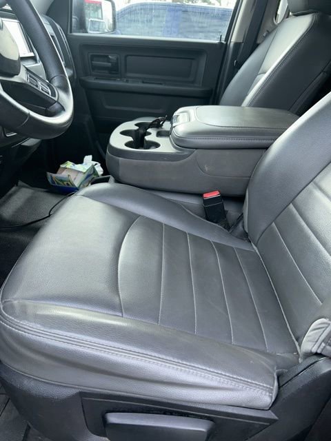 Used 2016 RAM 2500 Tradesman w/ Chrome Appearance Group image 14