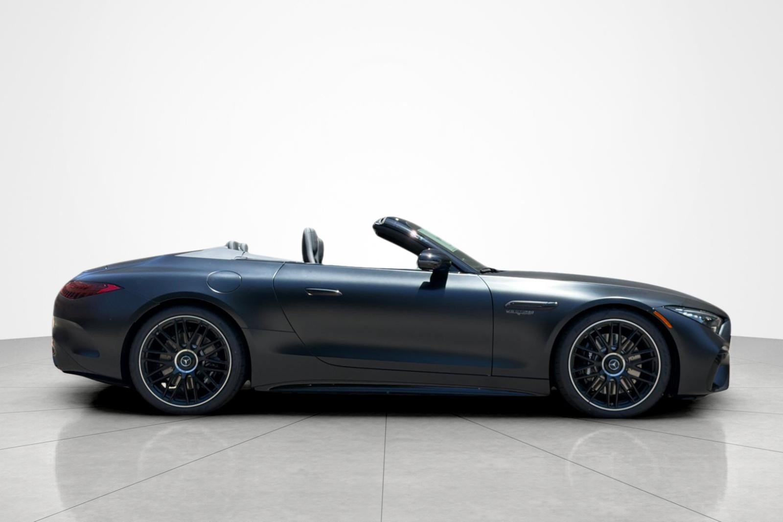 New 2026 Mercedes-Benz SL 63 AMG 4MATIC image 6