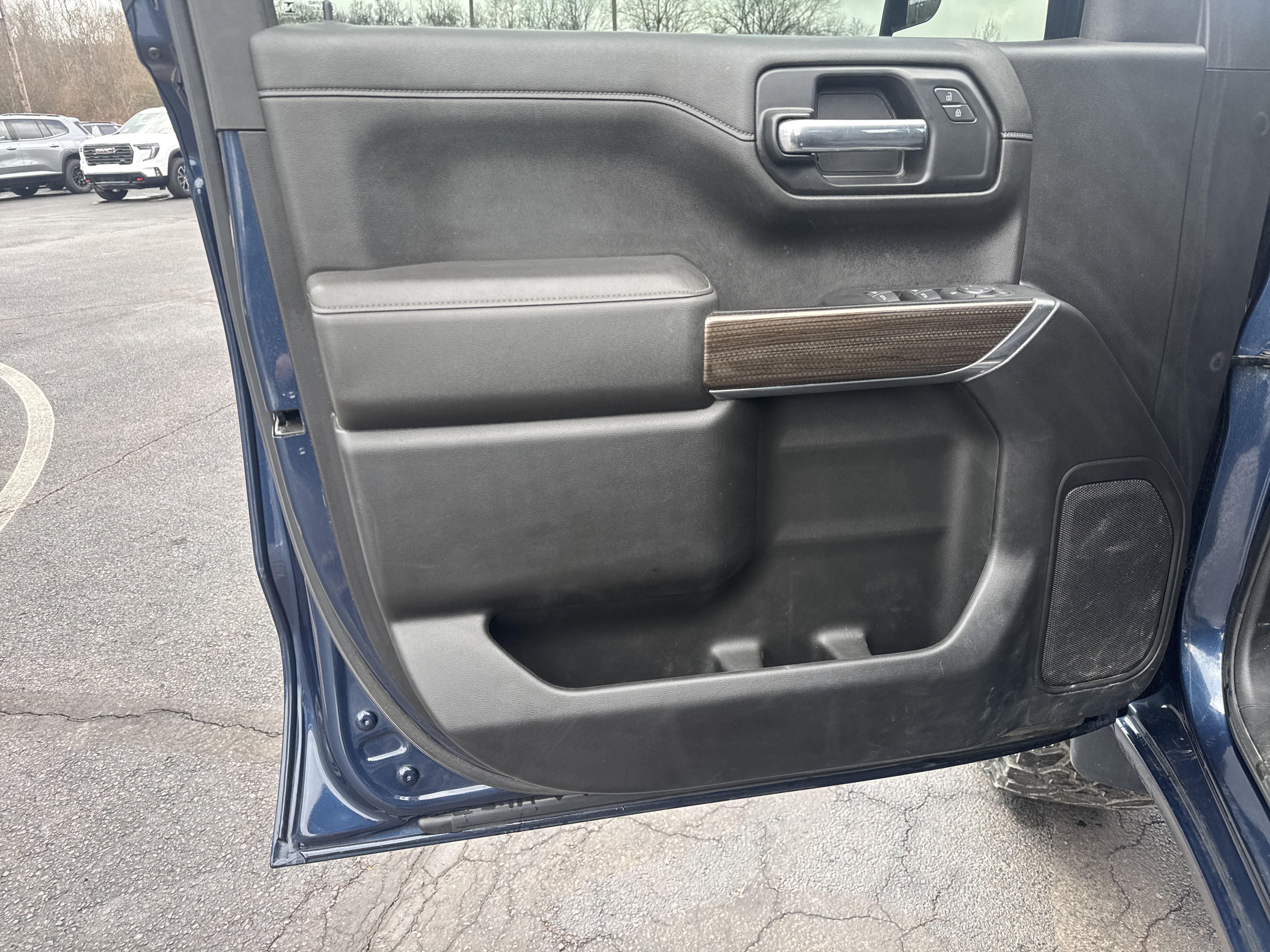 Used 2022 Chevrolet Silverado 1500 LT w/ Bed Protection Package image 15